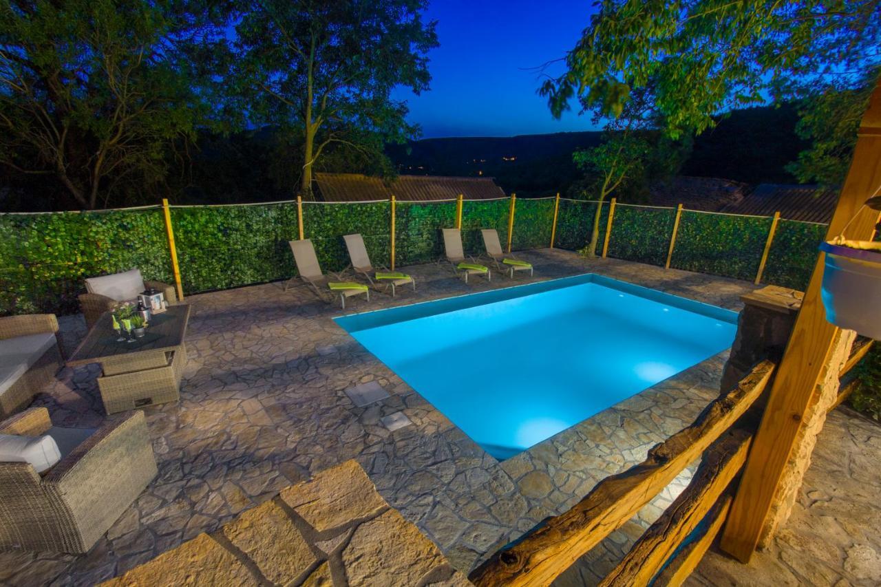 Divojevici Luxury House Ivan With 4 Bedrooms מראה חיצוני תמונה